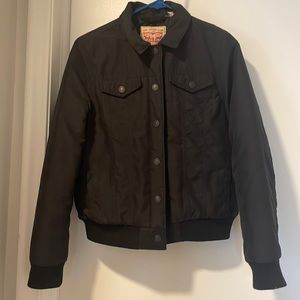 LAST CHANCE-Authentic Levi’s jacket